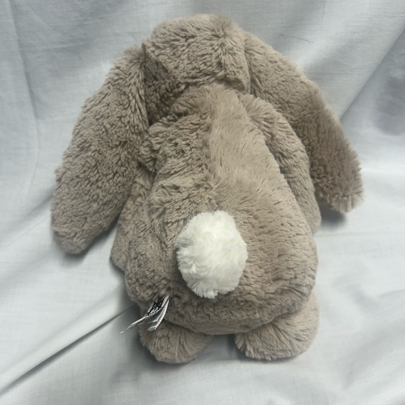 Jellycat London Beige Tan Bashful Bunny 12" Stuffed Plush Rabbit White Tail - Picture 4 of 7